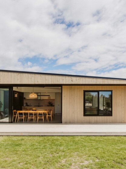 Grampian Oaks House