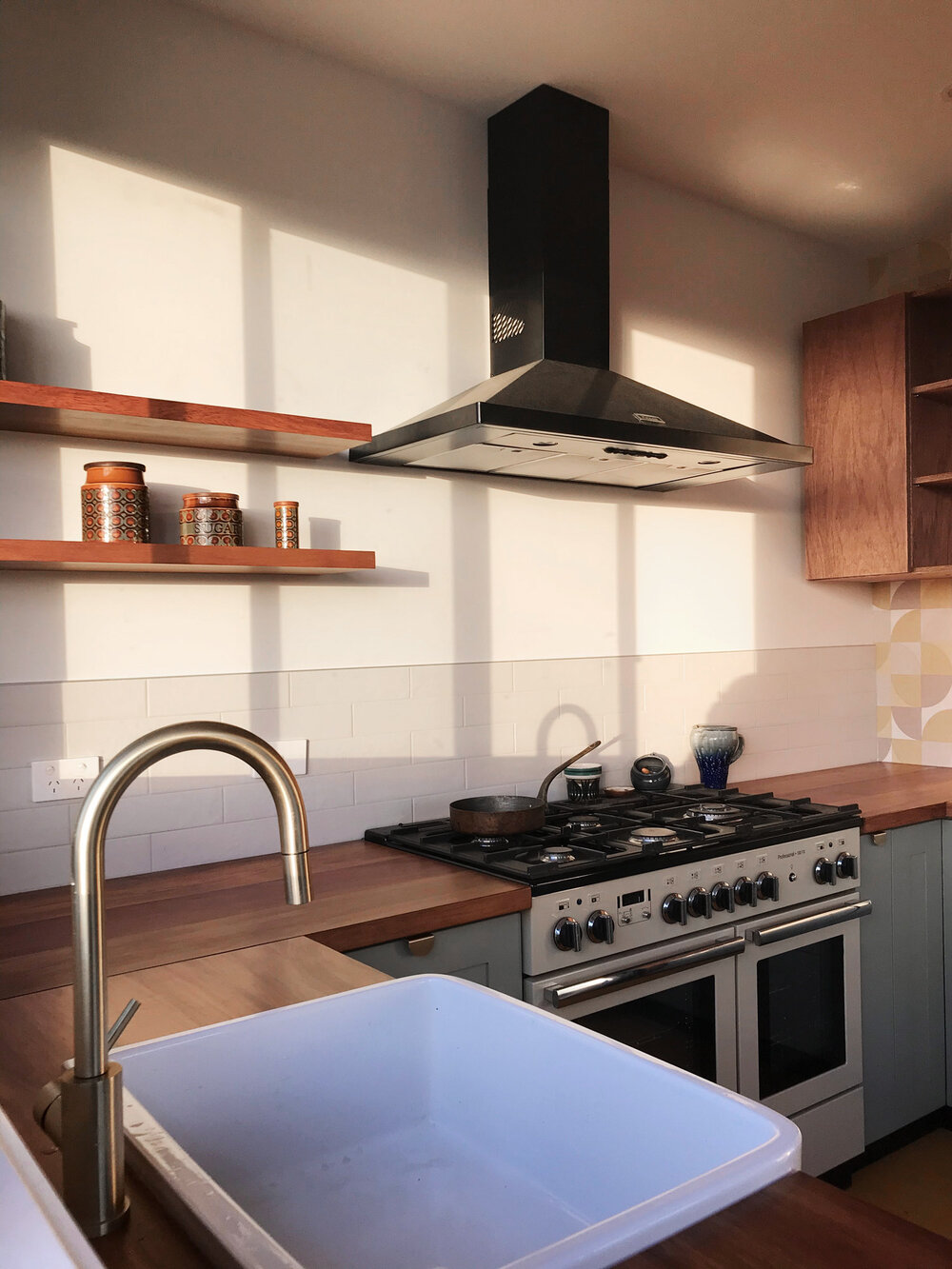 Motide Kitchens - Meranti Plywood