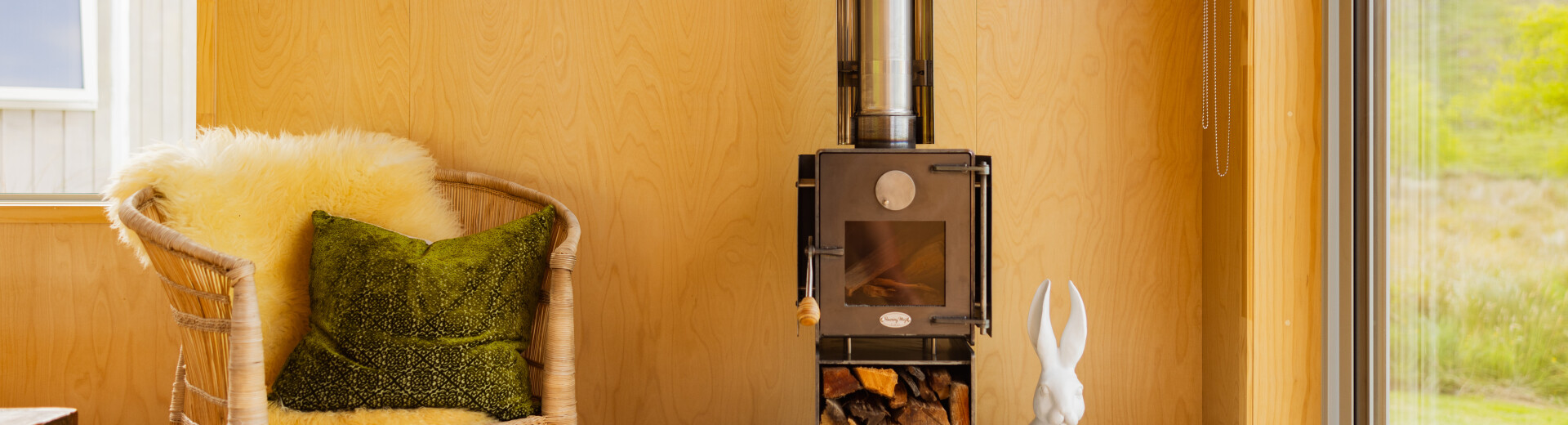 Rapidline Birch UV Manutuke Eco Retreat Everest Cabin Fox Cabins Lisa Sun Photography (24)